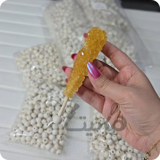 مهره چوبی برای تزیین شاخه نبات